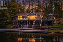 9 SEVERN RIVER 403 | Muskoka Lakes Ontario | Slide Image Thirty-three