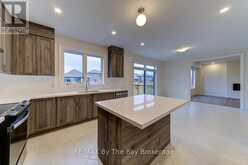 182 MAPLESIDE DRIVE | Wasaga Beach Ontario | Slide Image Eight