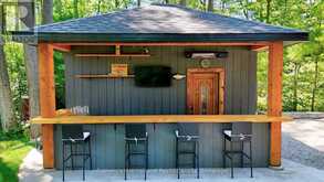 71 OAK LEA BOULEVARD | Wasaga Beach Ontario | Slide Image Four