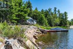 8326 IS 2210 GEORGIAN BAY | Honey Harbour Ontario | Slide Image Four