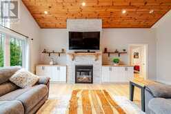 41 MARTIN DRIVE | Sauble Beach Ontario | Slide Image Eight