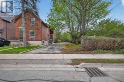 121 ELIZABETH STREET | Guelph Ontario | Slide Image Seven