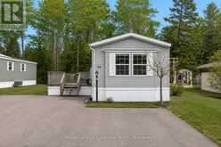89 GEORGIAN GLEN DRIVE | Wasaga Beach Ontario | Slide Image Three