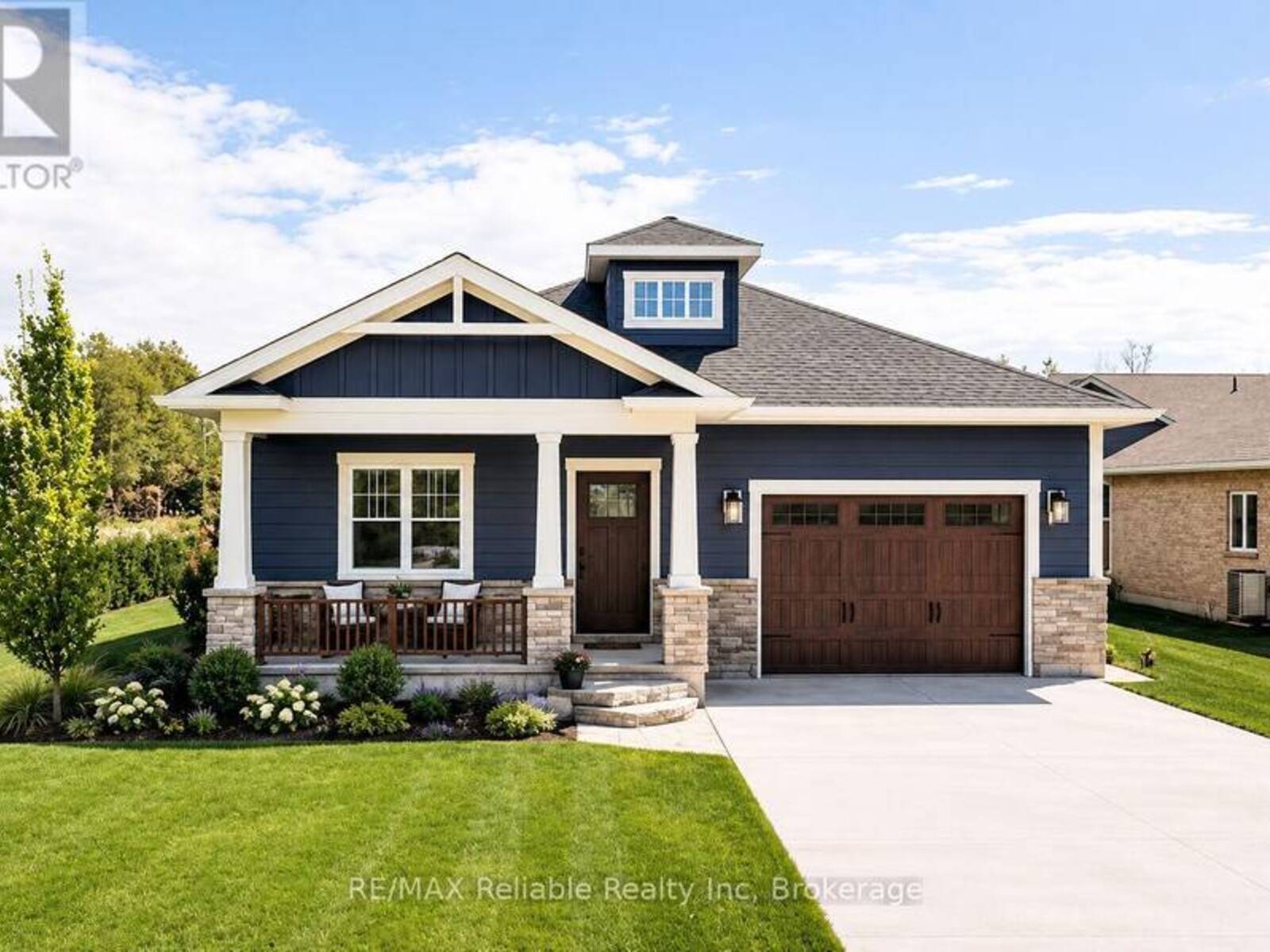 2 THIMBLEWEED DRIVE, Bayfield, Ontario N0M 1G0