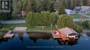 2 LESLIE DRIVE W | Bracebridge Ontario | Slide Image Fifteen