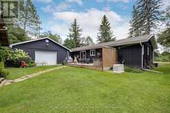 2 LESLIE DRIVE W | Bracebridge Ontario | Slide Image Eight