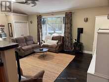 2 LESLIE DRIVE W | Bracebridge Ontario | Slide Image Thirty-six