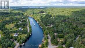2 LESLIE DRIVE W | Bracebridge Ontario | Slide Image Three