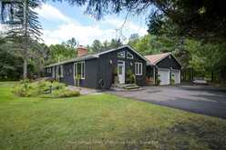 2 LESLIE DRIVE W | Bracebridge Ontario | Slide Image Six