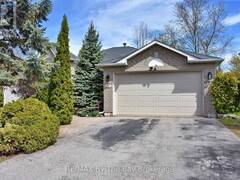 17 ACORN CRESCENT Wasaga Beach Ontario, L9Z 1L6