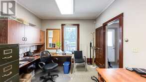 401 QUEEN STREET | North Huron Ontario | Slide Image Thirty