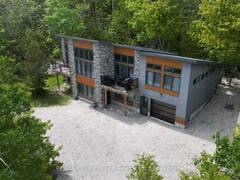 17 SHORELINE DRIVE Miller Lake Ontario, N0H 1Z0