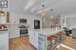 79 MAINHOOD ROAD | Huntsville Ontario | Slide Image Six
