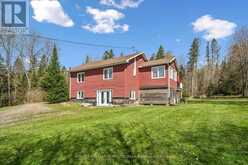 2519 SOUTH HORN LAKE RD R.R.#3 ROAD | Magnetawan Ontario | Slide Image Eight