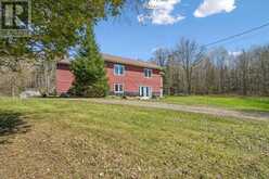 2519 SOUTH HORN LAKE RD R.R.#3 ROAD | Magnetawan Ontario | Slide Image Nine
