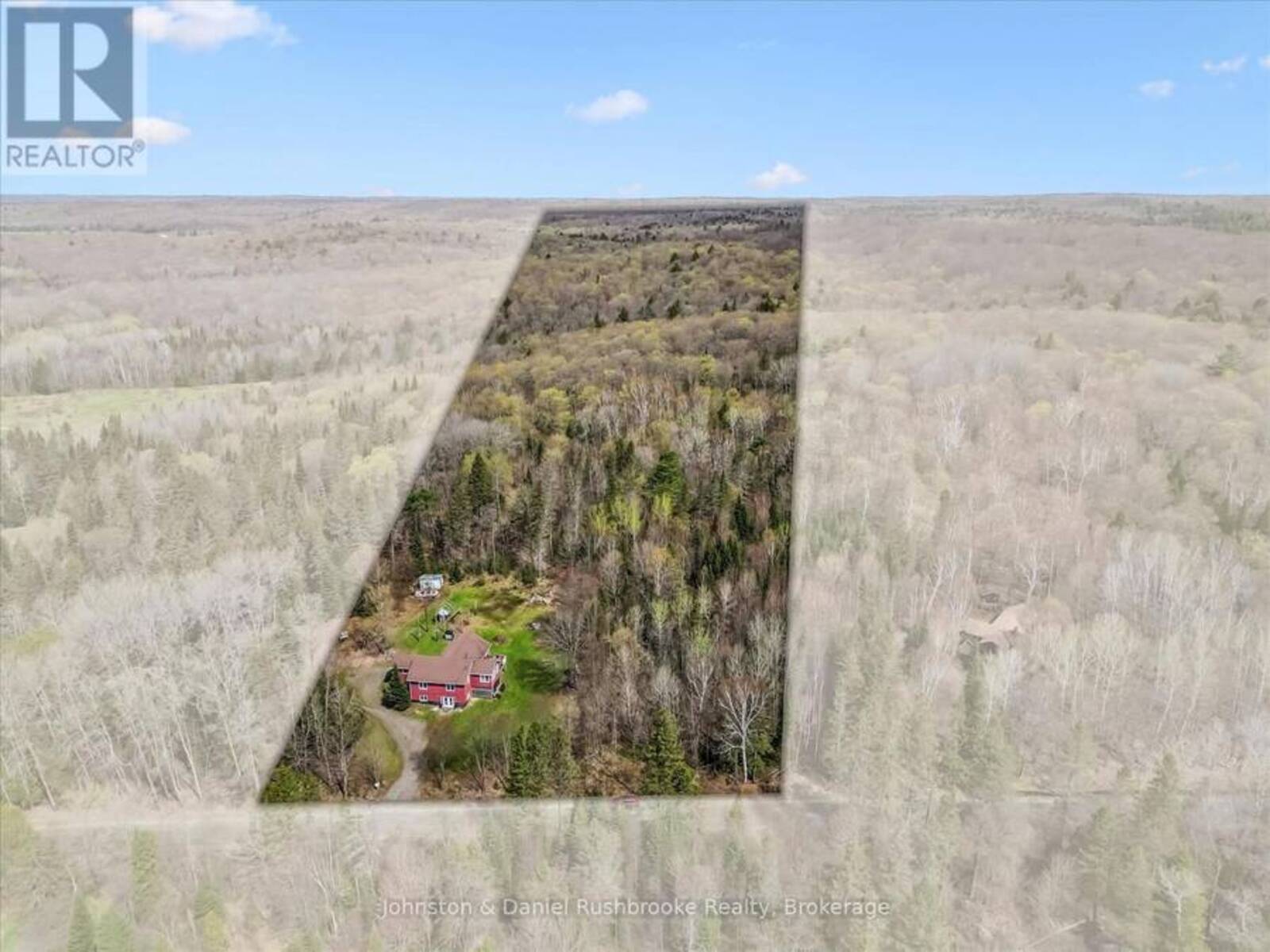 2519 SOUTH HORN LAKE RD R.R.#3 ROAD, Magnetawan, Ontario P0A 1C0