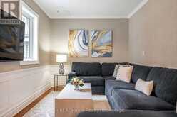 18 WATERLOO STREET N | Stratford Ontario | Slide Image Sixteen