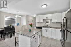 992 COOK DRIVE | Midland Ontario | Slide Image Six