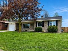 209 15TH AVENUE Hanover Ontario, N4N 3E1