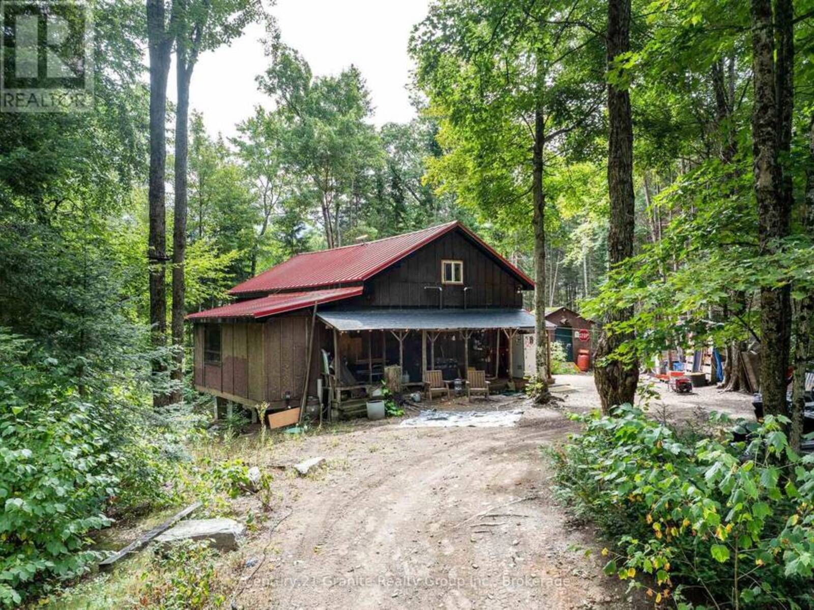 17812 HIGHWAY 35, Haliburton, Ontario K0M 1S0
