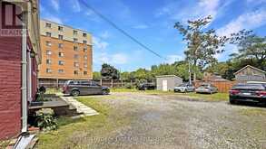 273 BRANT AVENUE | Brantford Ontario | Slide Image Three