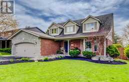 15 JOANN CRESCENT | Elora Ontario | Slide Image One