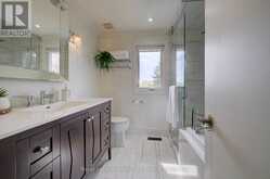 15 JOANN CRESCENT | Elora Ontario | Slide Image Thirty-one