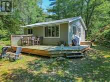46 HUCKLEBERRY ISLAND | Carling Ontario | Slide Image Four