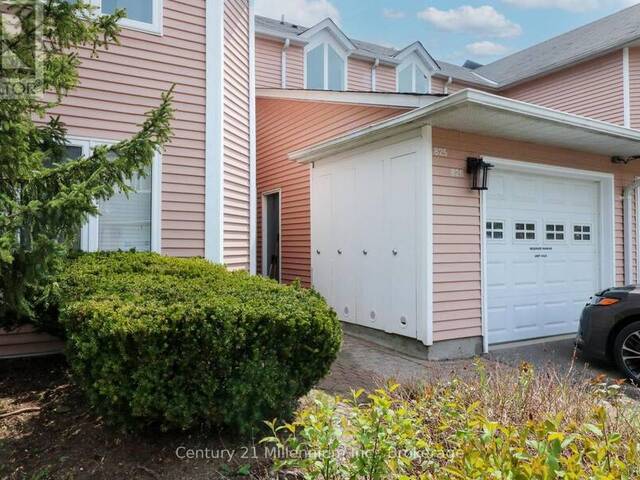 825 - 34 DAWSON DRIVE Collingwood Ontario, L9Y 5B4 - 2 Bedrooms Condo For Sale