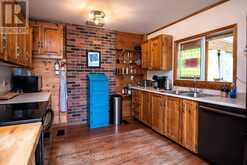 294 EVERETT DRIVE | Parry Sound Ontario | Slide Image Twelve