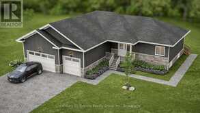 52 WINDOVER DRIVE | Minden Hills Ontario | Slide Image Three