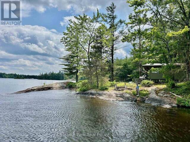 2 ISLAND 5KL PART 2 BURNT ISLAND Gravenhurst Ontario, P0E 1G0 - 1 Bedroom Waterfront Home For sale