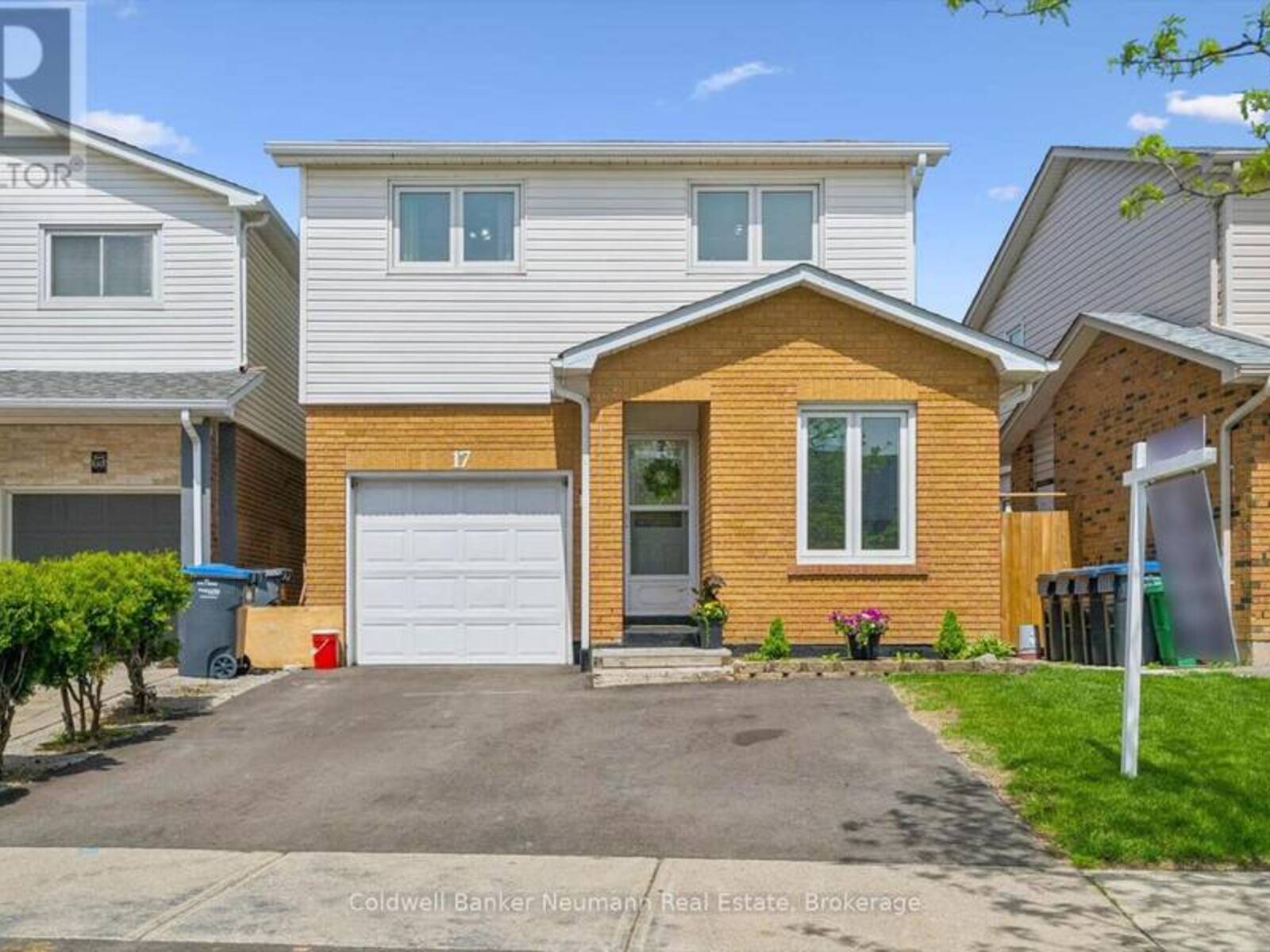 17 HISTON CRESCENT, Brampton, Ontario L6V 3P9