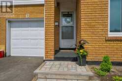 17 HISTON CRESCENT | Brampton Ontario | Slide Image Two