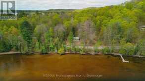 1755 NORTH SHORE ROAD | Haliburton Ontario | Slide Image Forty