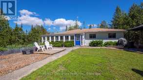 1034 DORCAS BAY ROAD | Tobermory Ontario | Slide Image Three