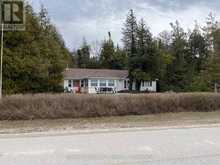 1371 2ND AVENUE | Southampton Ontario | Slide Image Two