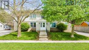 194 BENNETT STREET W | Goderich Ontario | Slide Image One