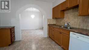 571 MUSKOKA ROAD N | Gravenhurst Ontario | Slide Image Thirteen