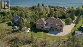 252 LAKESHORE ROAD N | Meaford Ontario | Slide Image Two