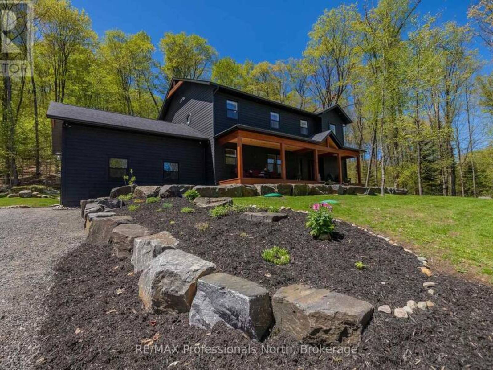 29 NATURES WAY, Huntsville, Ontario P1H 0B4