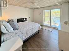 1027 SELECT TRAIL | Haliburton Ontario | Slide Image Seventeen
