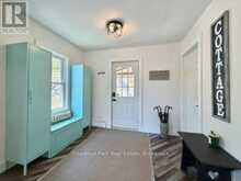 1027 SELECT TRAIL | Haliburton Ontario | Slide Image Three
