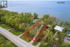 629 BRUCE ROAD 13 ROAD | Southampton Ontario | Slide Image Twenty-one