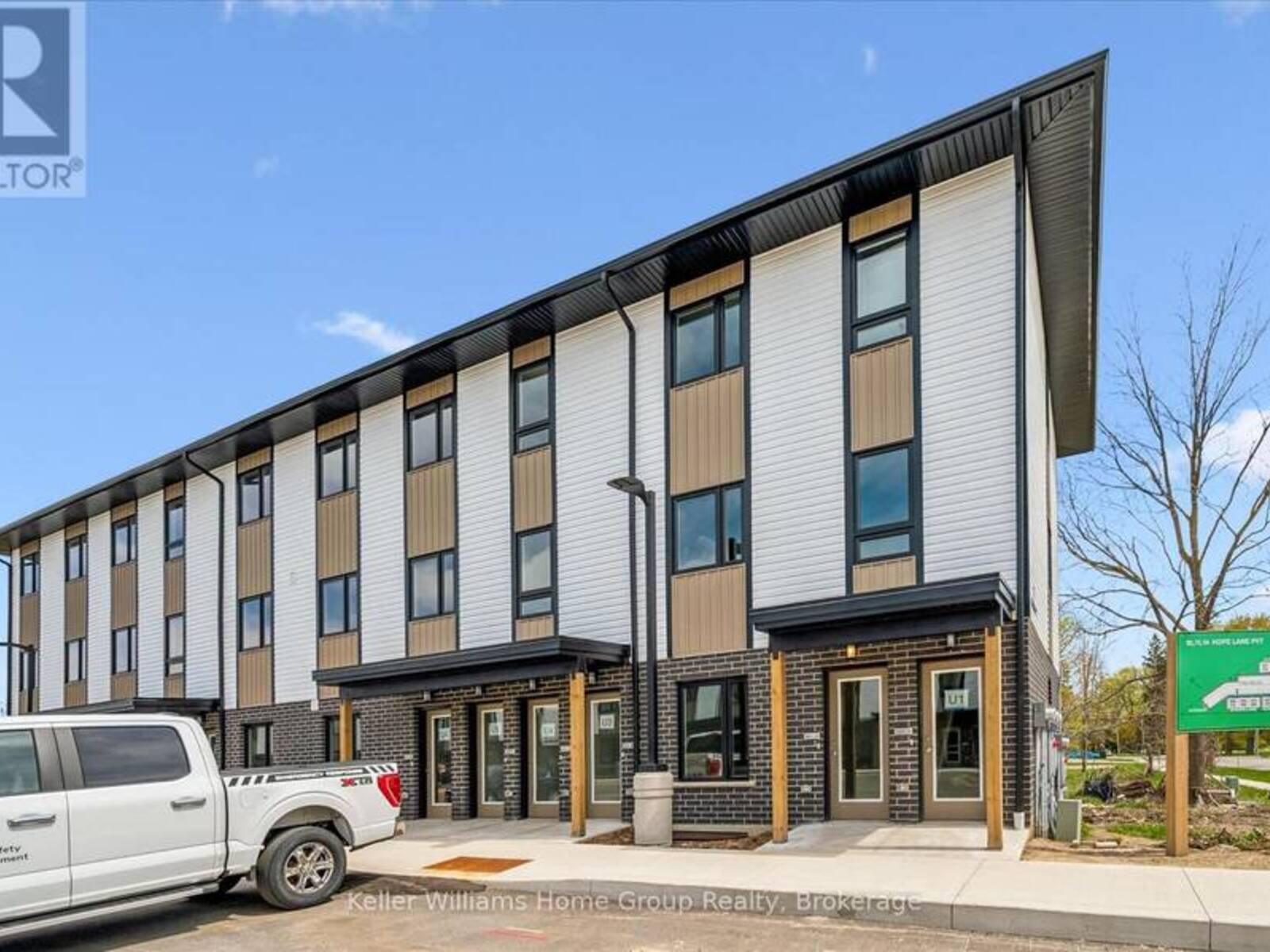1 - 465 GARAFRAXA STREET W, Fergus, Ontario N1M 1C6
