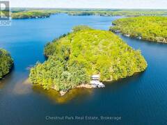 5 IS BEACON ISLAND Port Carling Ontario, P0B 1J0