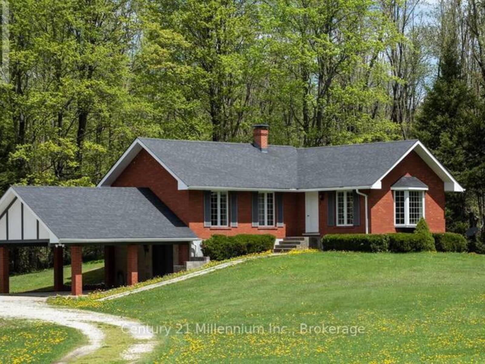 569025 6 SIDE ROAD, The Blue Mountains, Ontario N0H 2E0