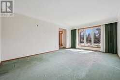 18 CARMINE PLACE | Guelph Ontario | Slide Image Eight