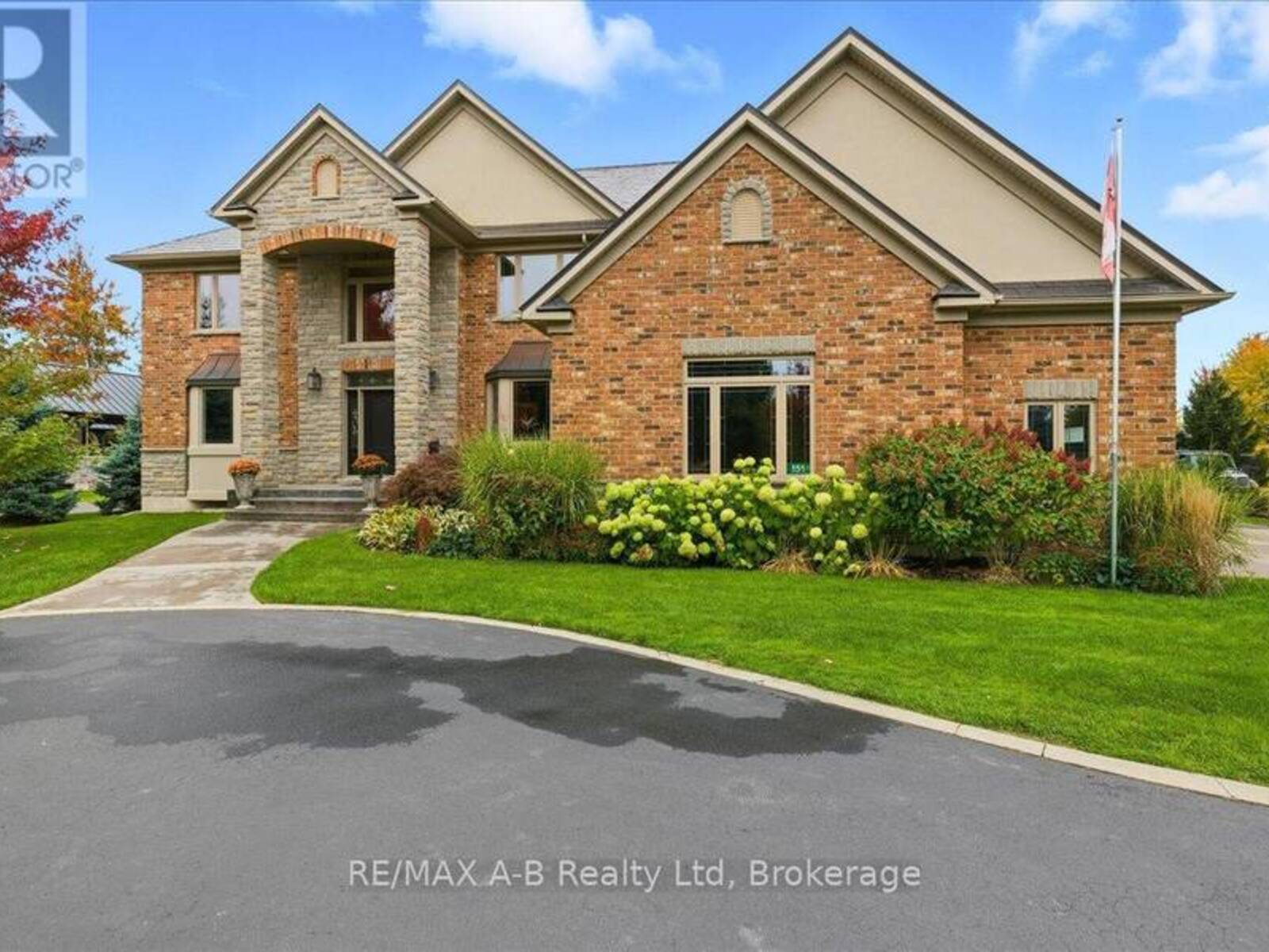 151 HURON ROAD, Perth South, Ontario N0K 1X0