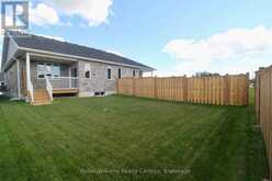 844 22ND AVENUE A | Hanover Ontario | Slide Image Thirteen